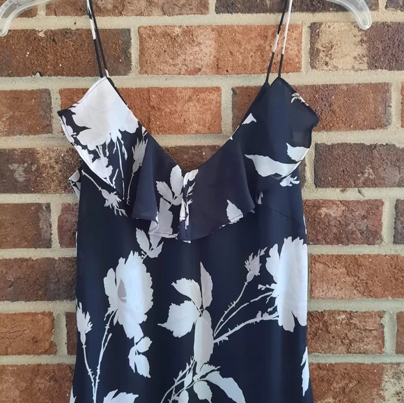 Vintage Express Dress - Picture 5 of 5